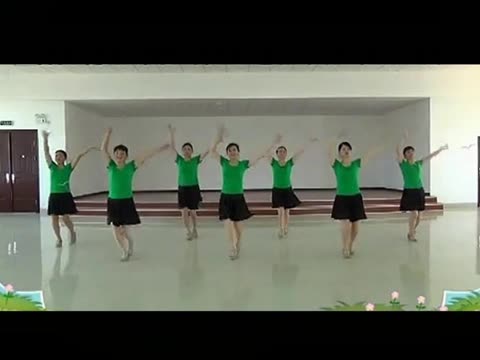 广场舞我相信变队形_广场舞我相信分解动作_