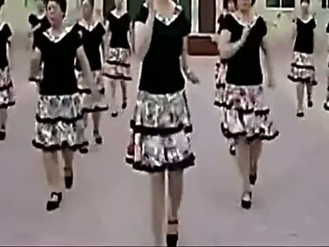 求求你给点力广场舞_求求你点力广场舞_求求