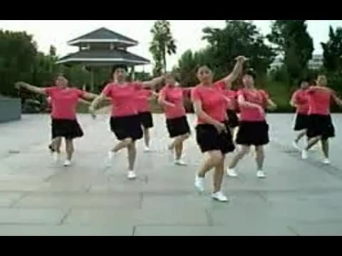 个金太阳广场舞_广场舞今夜舞起来_广场舞洗